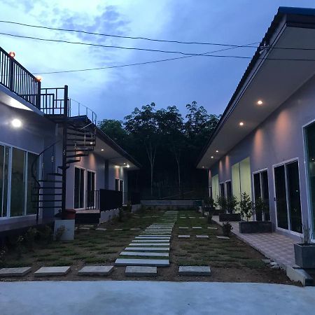 Tubtimtong Boutique Hotell Nai Yang Beach Eksteriør bilde